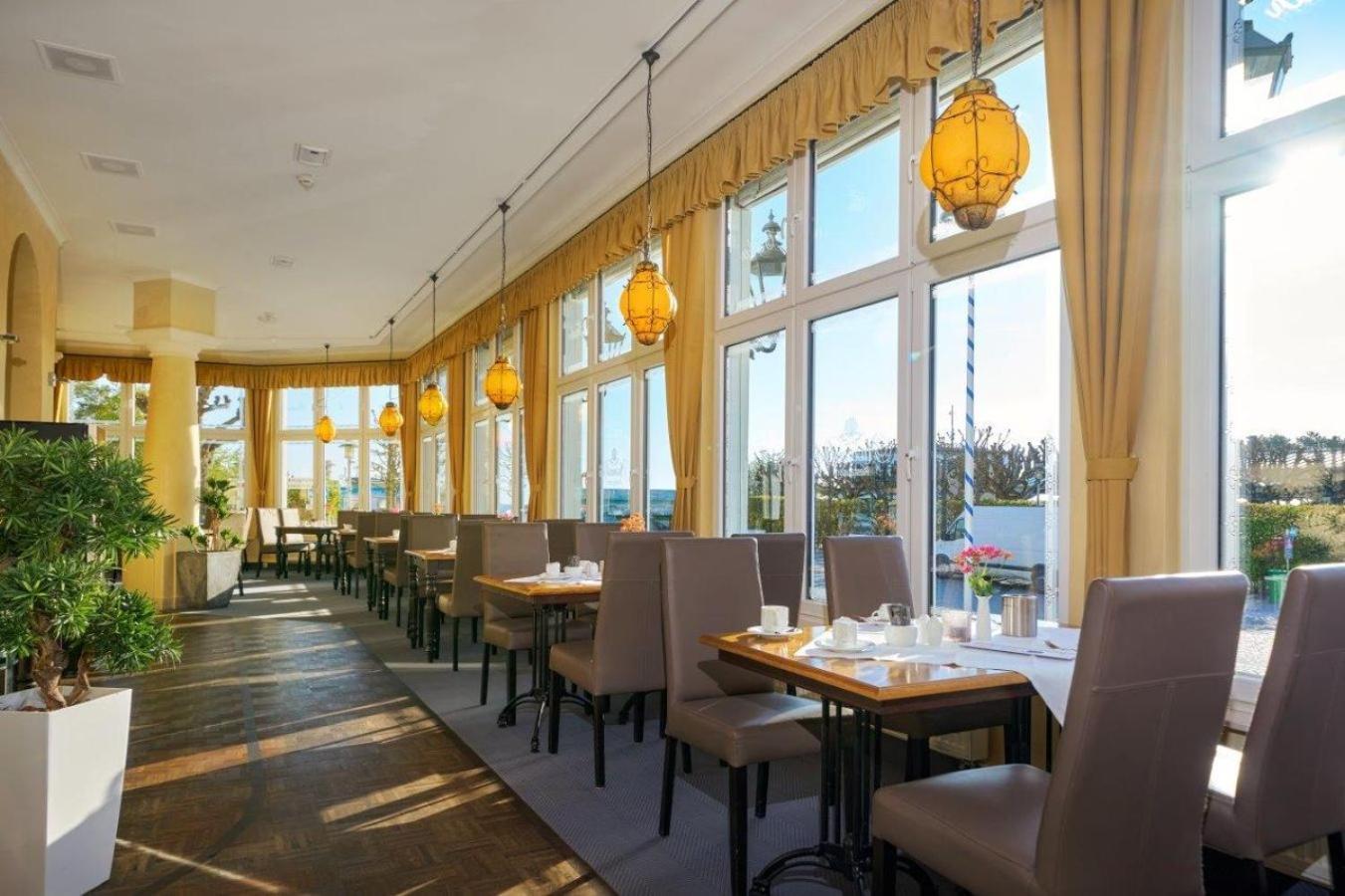 Strandhotel Prinz Von Preussen Zinnowitz Εξωτερικό φωτογραφία