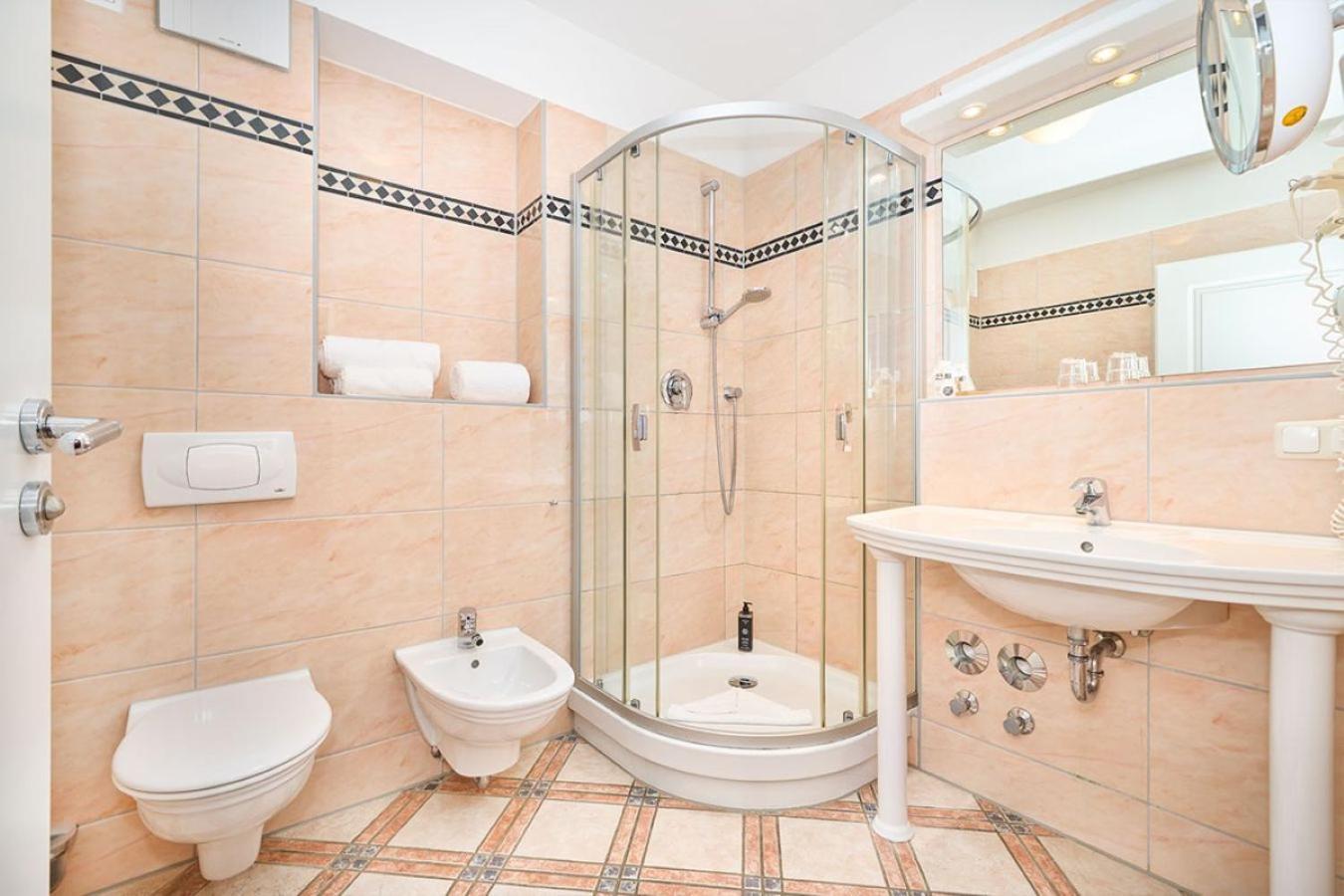 Strandhotel Prinz Von Preussen Zinnowitz Εξωτερικό φωτογραφία